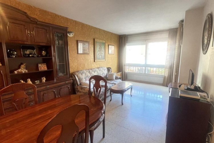 De Francesc Maciu00E0, Sant Pere Nord