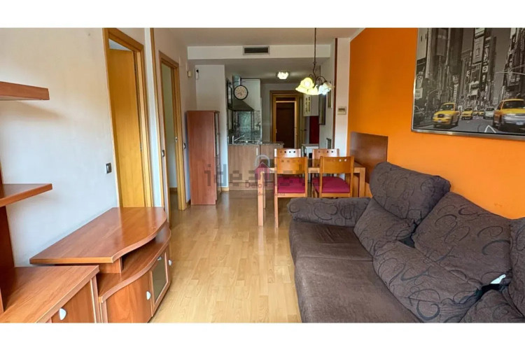 Piso en calle de la Poetessa Caparà