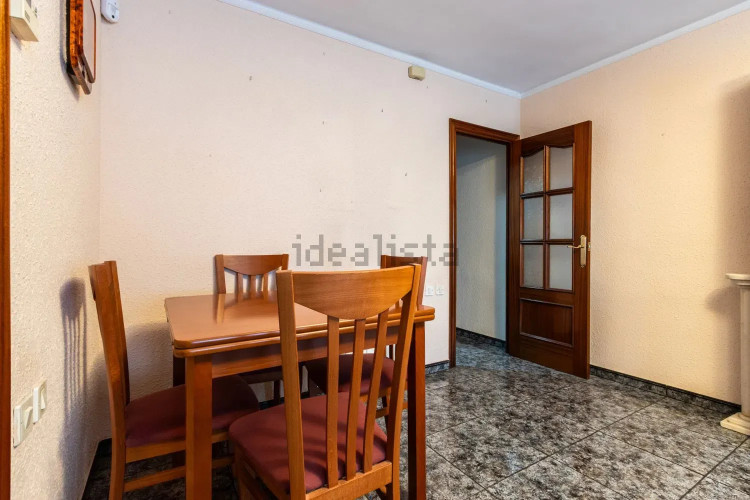 Piso en avenida de Can Boada del Pi