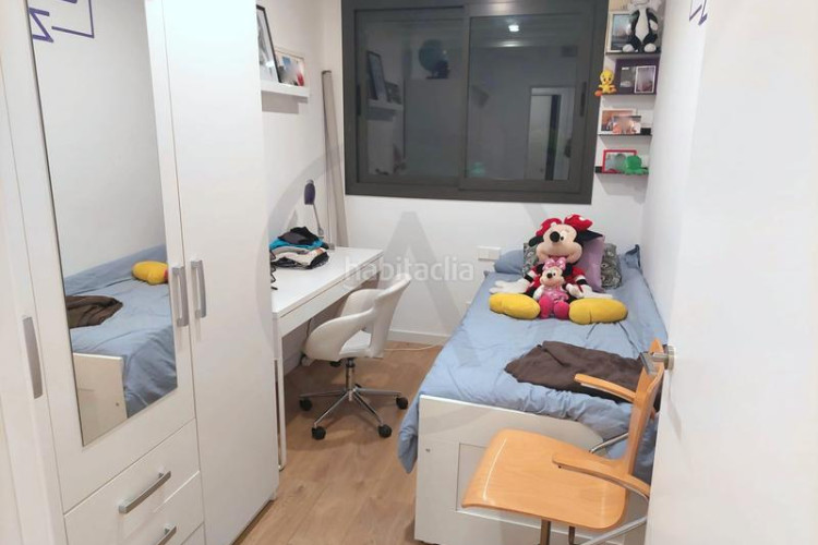 Piso junto a rambla egara! en Ca n'Aurell Terrassa
