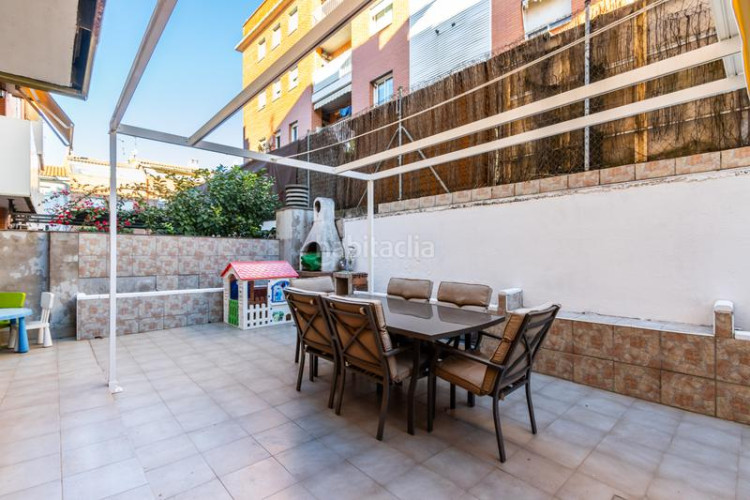 Piso un lugar para vivir, jugar y compartir momentos en familia en Terrassa