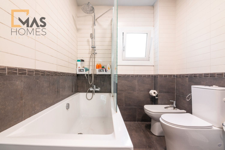 Carrer u010FEdison, La Cogullada