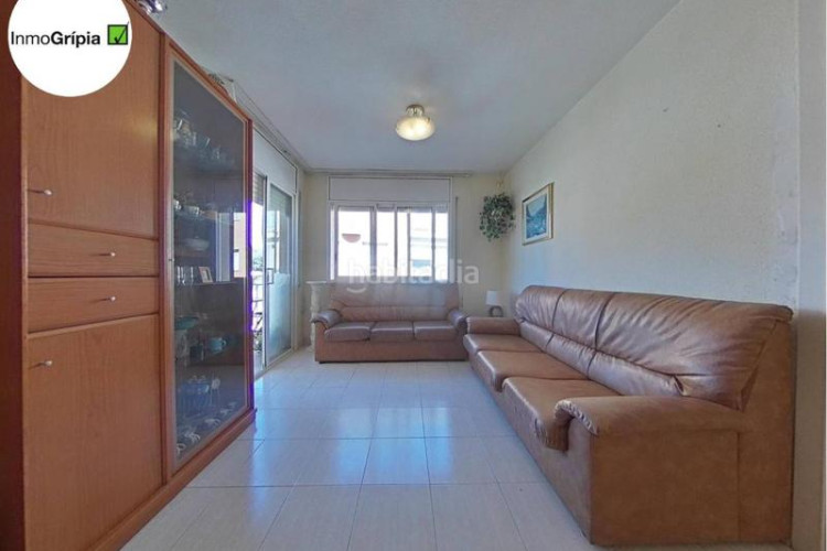 Piso  en venta en les arenescan montllorla grípia08227 en Terrassa