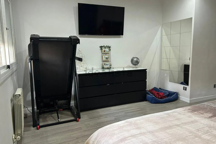 Piso en Barrio Les Arenes