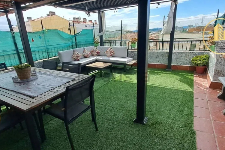 Ático en calle de la Mare de Déu del Carme