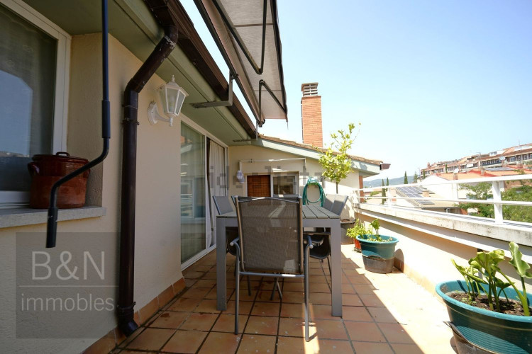 Dúplex en Barrio Zona Esportiva