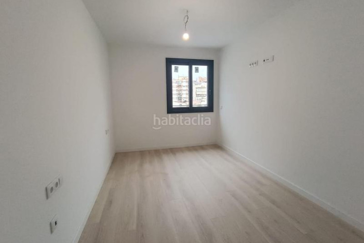 Dúplex en transversal 181 obra nova acabada i eficiència energètica a en Terrassa