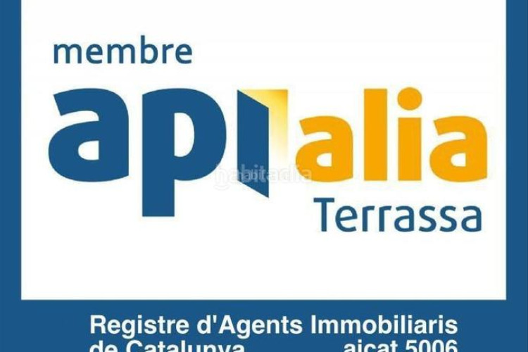Casa en carrer mare de deu del mar local per a edificar en Terrassa