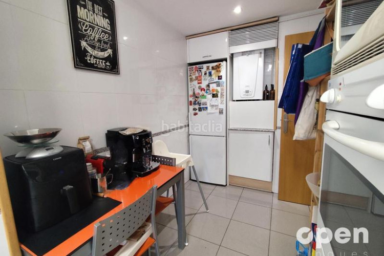 Piso calle galvani en Ca n'Aurell Terrassa