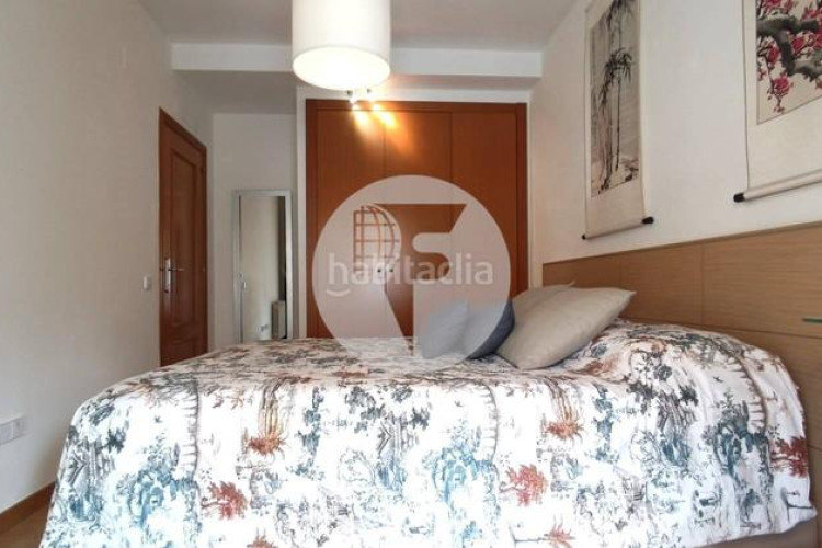 Dúplex  de ensueño en el centro con gran terraza y balcón, 2 plazas de parking y detalles premium en Terrassa