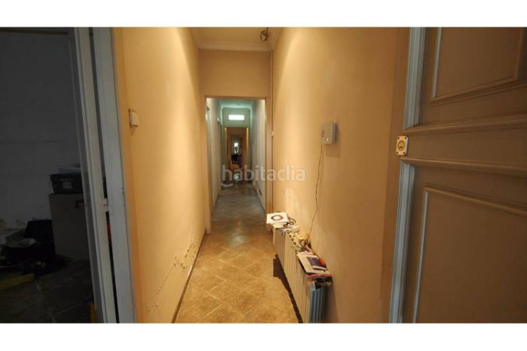 Casa adosada venta casa adosada a reformar con muchas posibilidades. en Terrassa