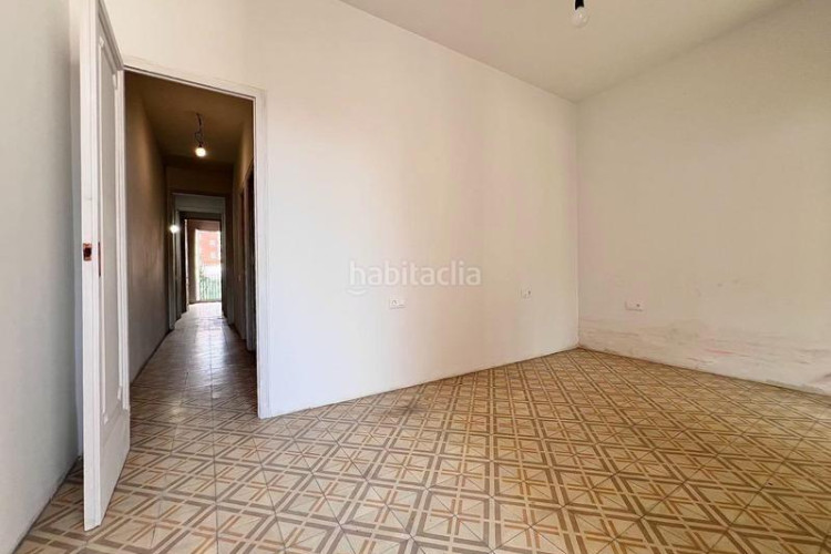 Casa junto a rambla de egara en Segle XX Terrassa