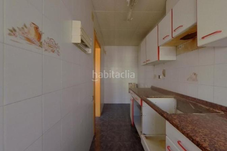 Piso  okupado de 2 habitaciones ca nanglada en Terrassa