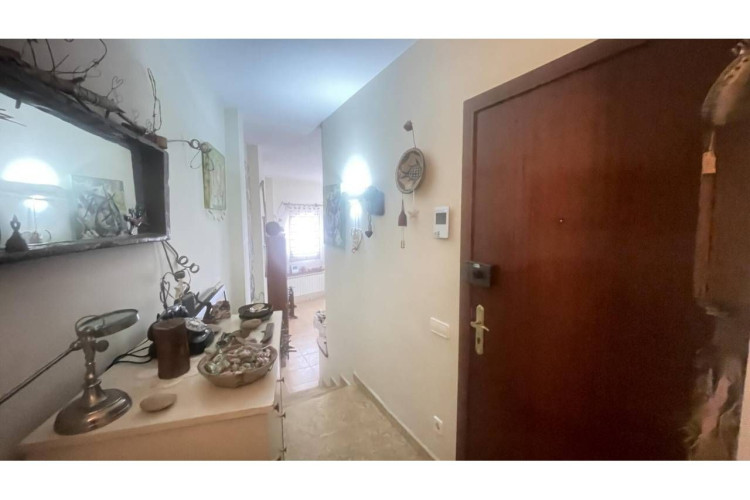 Mestre Serrat, Sant Pere