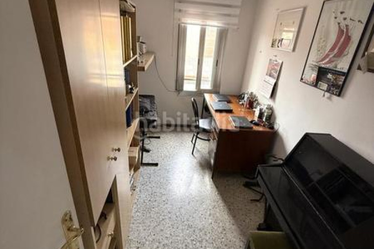 Piso pis en bon estat de conservació en Torrent d'en Pere Parres Terrassa