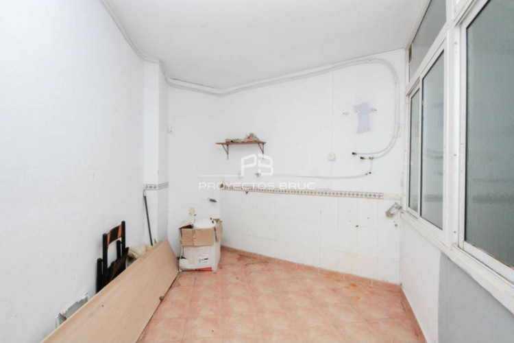 Mossu00E8n Tatcher, Sant Pere Nord