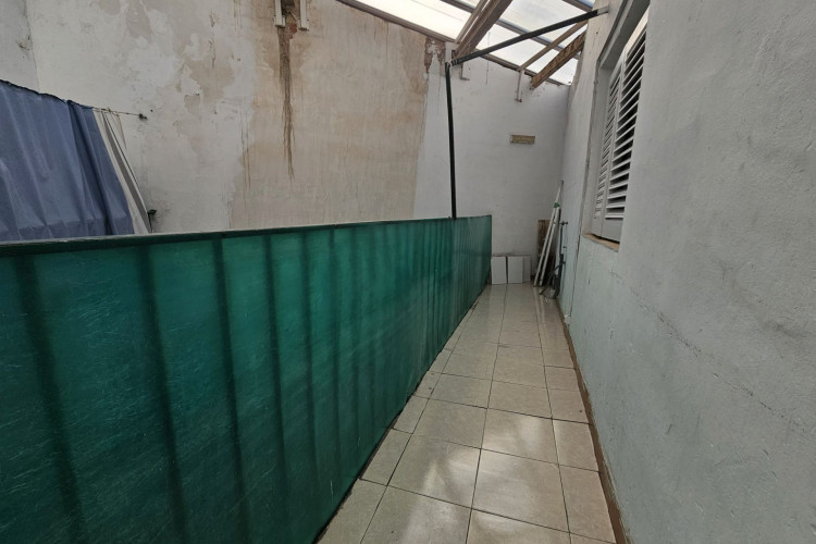 Carrer de Nu00FAria, La Maurina