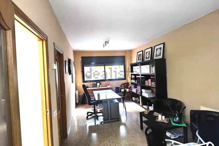 Piso en Barrio Escoles
