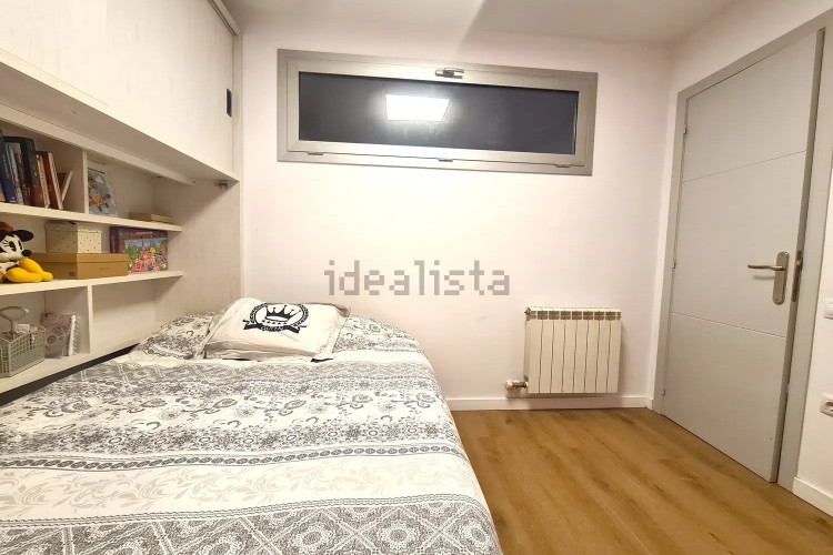 Chalet adosado en Barrio Roc Blanc