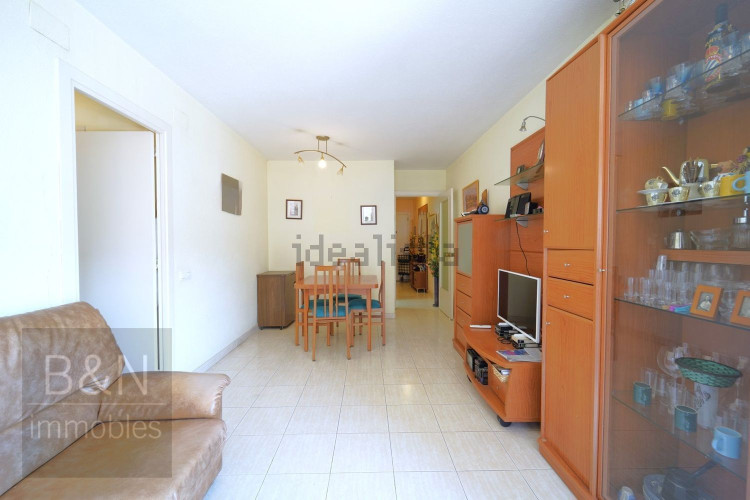 Piso en Barrio Les Arenes