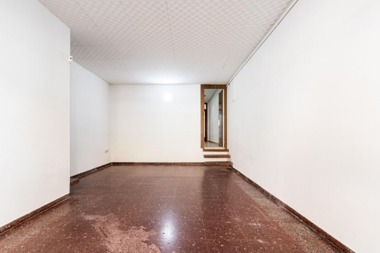 Terrassa - DUQUESSA DE LA VICTORIA,D, Can Palet  