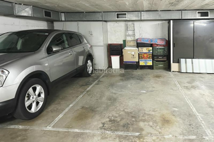 Piso pis espaios i molt lluminos amb parquing i traster a la gripia en Terrassa