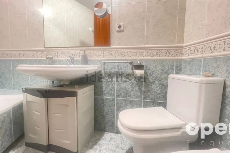 Piso en plaza del Mestre Serrat