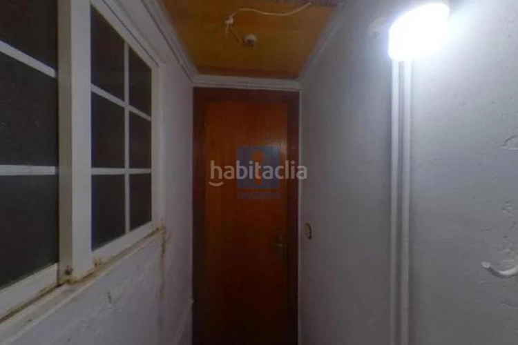 Piso inmueble ilegalmente okupado situado en la calle felip ii, 22, 11, , barcelona en Terrassa