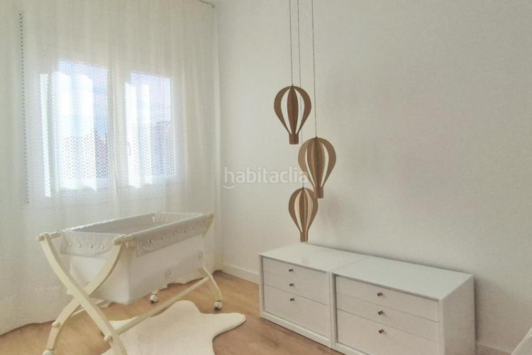 Piso de 4 hab reformat a estrenar al carrer prat de la riba tocant jacquard en Terrassa