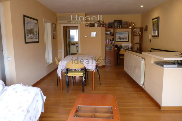 Chalet adosado en calle de Calderón de la Barca