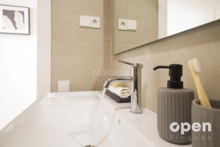 Casa adosada calle navas de tolosa en Segle XX Terrassa