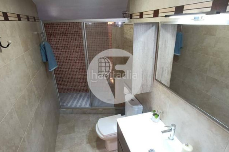 Dúplex  de ensueño en el centro con gran terraza y balcón, 2 plazas de parking y detalles premium en Terrassa