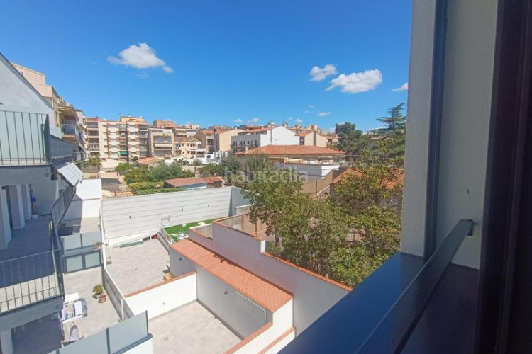 Dúplex duplex obra nueva edificio transversal sant pere en Terrassa