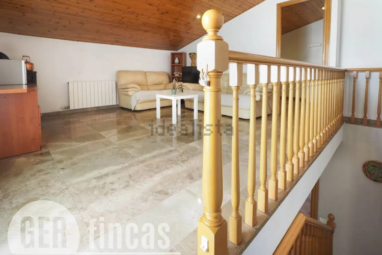 Chalet en avenida del Vallès