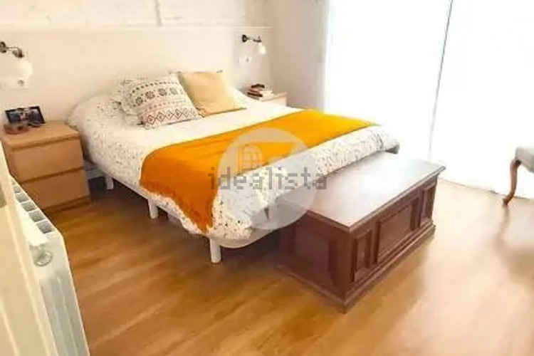 Chalet adosado en calle de Sant Llorenç