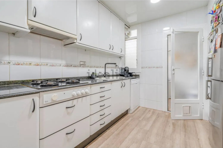 Piso en Barrio Escoles