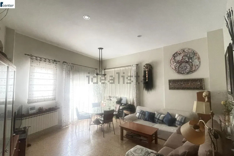 Piso en plaza del Mestre Serrat