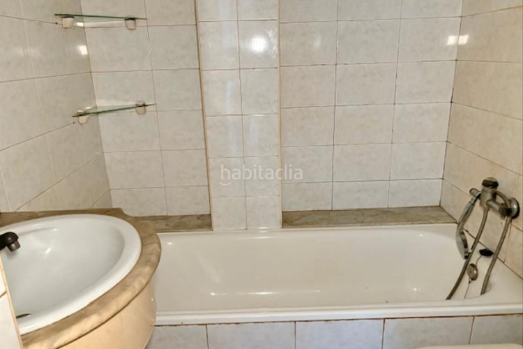 Piso  en venta en Les Arenes - La Grípia - Can Montllor Terrassa