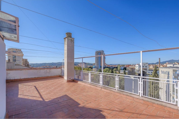 Pius XI, Vallparadu00EDs - Antic Poble de Sant Pere