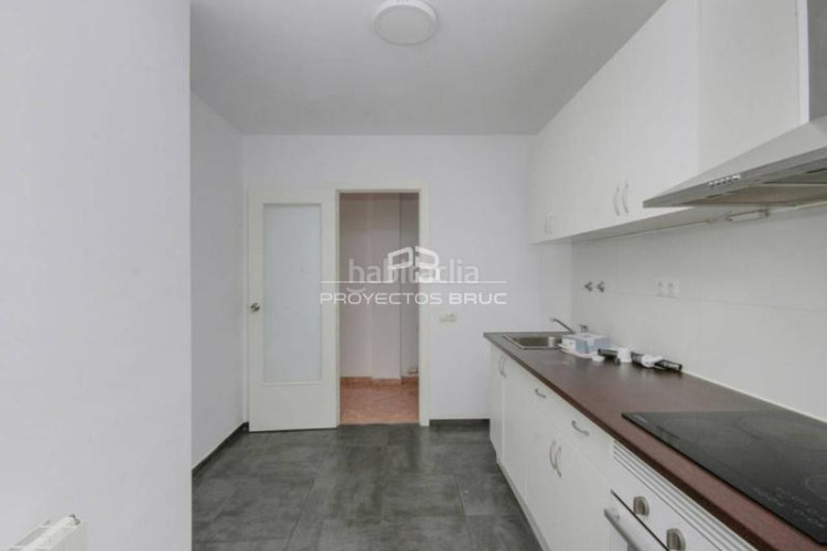Piso  en venta en ca naurell08221 en Les Arenes - La Grípia - Can Montllor Terrassa