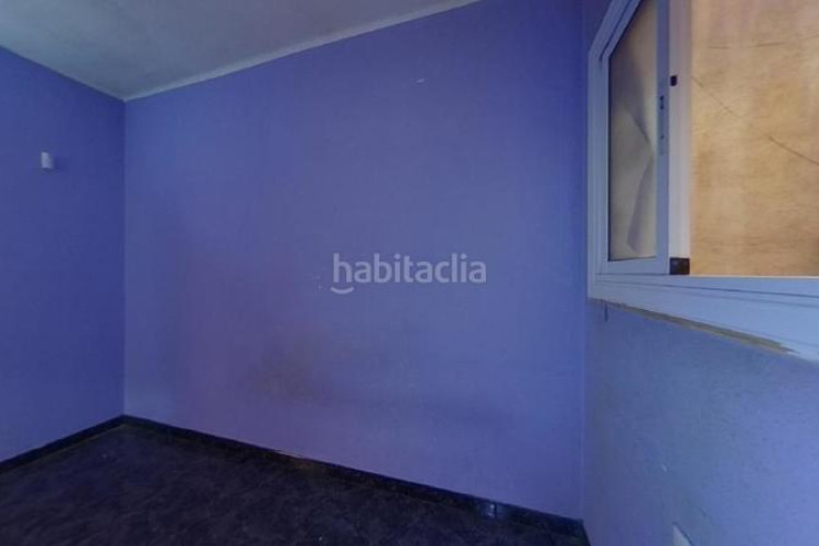 Piso  okupado de 2 habitaciones ca nanglada en Terrassa