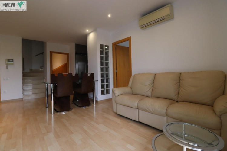 Vallparadu00EDs - Antic Poble de Sant Pere