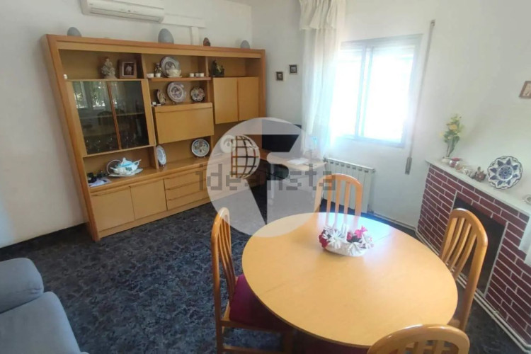 Casa independiente en calle del Camerun