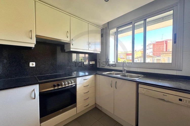 Piso en plaza del Vapor Ventalló