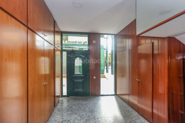 Piso  . muy bien ubicada en Zona Esportiva Terrassa