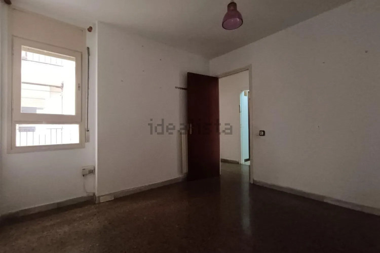 Piso en avenida de Josep Tarradellas