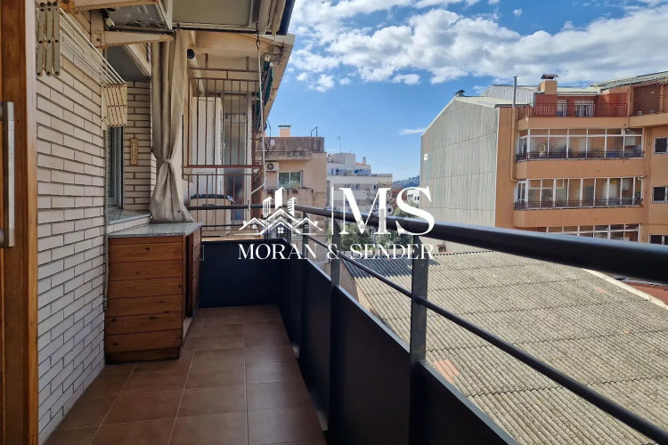Piso en calle de Josep Trueta, 5