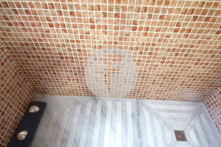 Dúplex  de ensueño en el centro con gran terraza y balcón, 2 plazas de parking y detalles premium en Terrassa