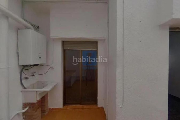 Piso inmueble ilegalmente okupado situado en la calle felip ii, 22, 11, , barcelona en Terrassa