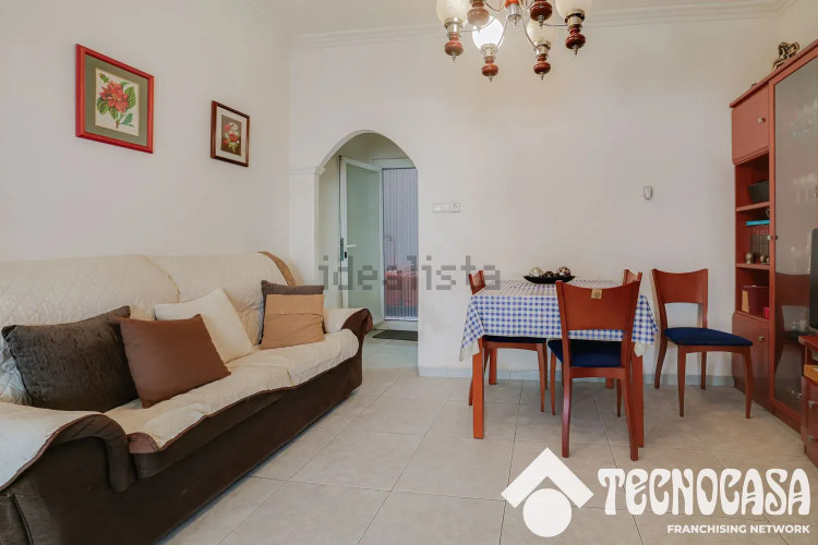 Chalet adosado en calle Renaixement